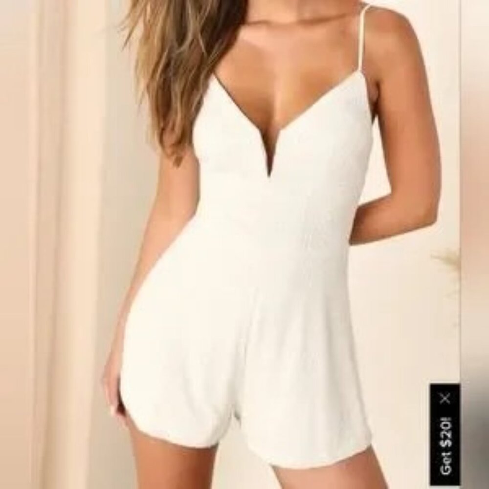 EUC Lulu's White Sequin Lace up Back Romper Size Medium